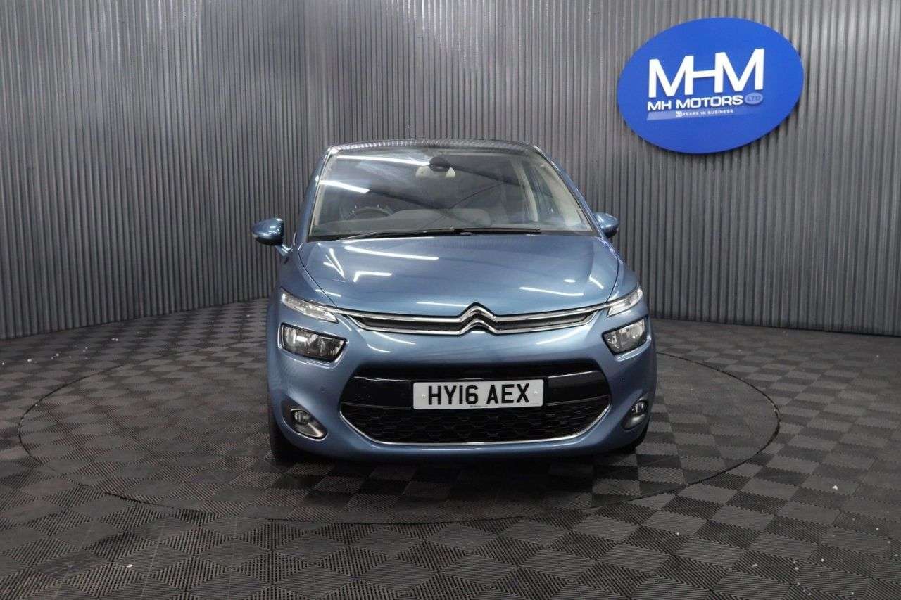 A 2016 CITROEN C4 PICASSO 2.0 BlueHDi Exclusive+ MPV 5dr Diesel EAT6 Euro 6 (s/s) (150 ps) FULL SERVI A 2016 CITROEN C4 PICASSO 2.0 BlueHDi Exclusive+ MPV 5dr Diesel EAT6 Euro 6 (s/s) (150 ps) FULL SERVI