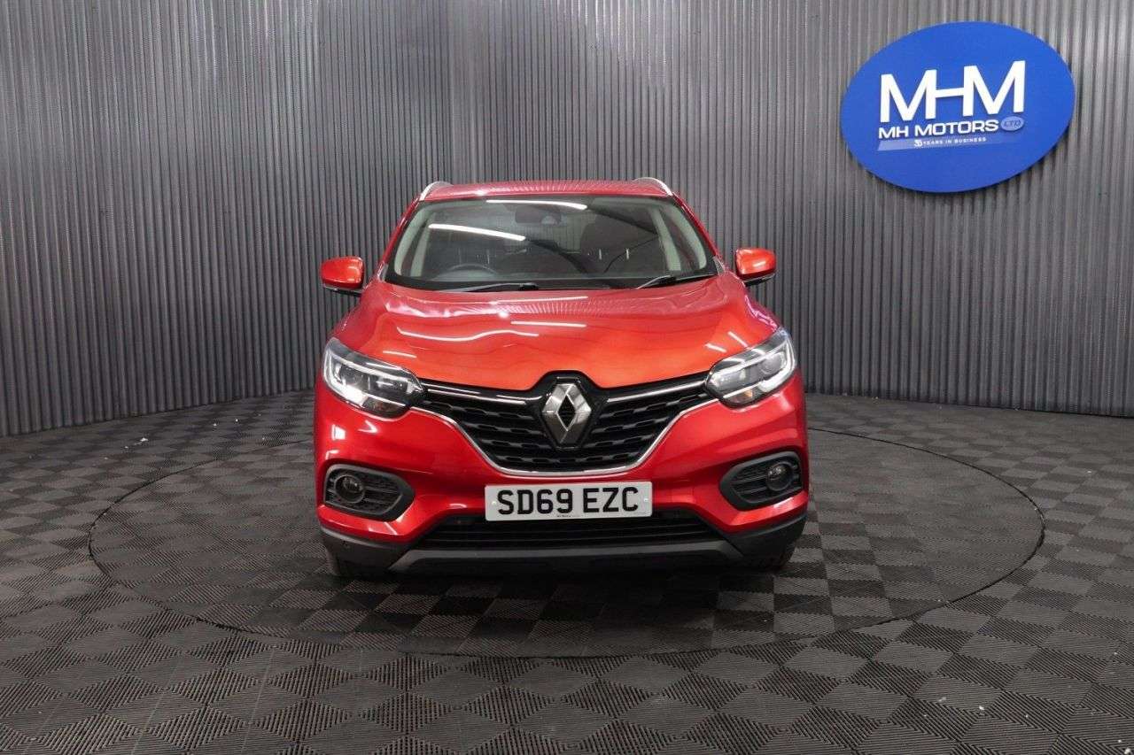 A 2019 RENAULT KADJAR 1.5 Blue dCi Iconic SUV 5dr Diesel Manual Euro 6 (s/s) (115 ps) LONG MOT / A 2019 RENAULT KADJAR 1.5 Blue dCi Iconic SUV 5dr Diesel Manual Euro 6 (s/s) (115 ps) LONG MOT /