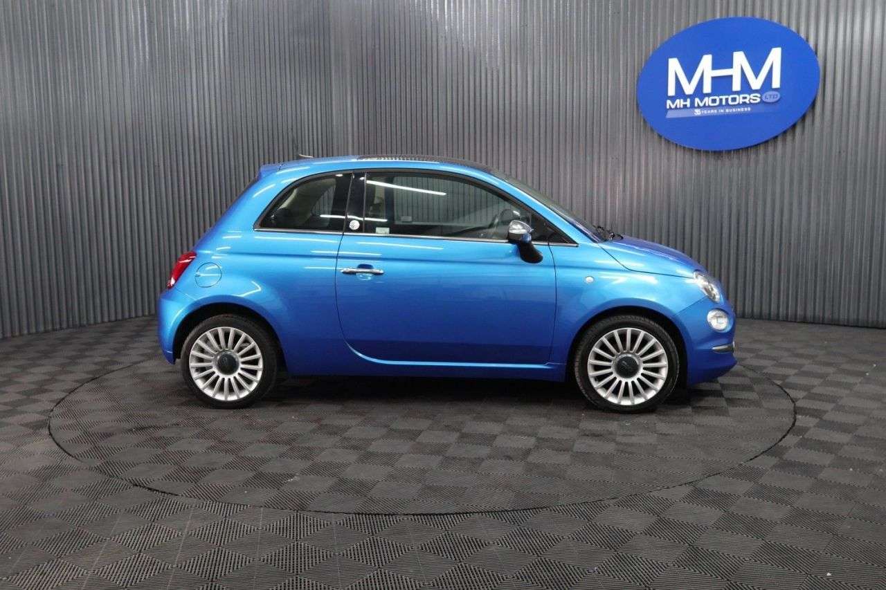 2018 FIAT 500 2018 FIAT 500