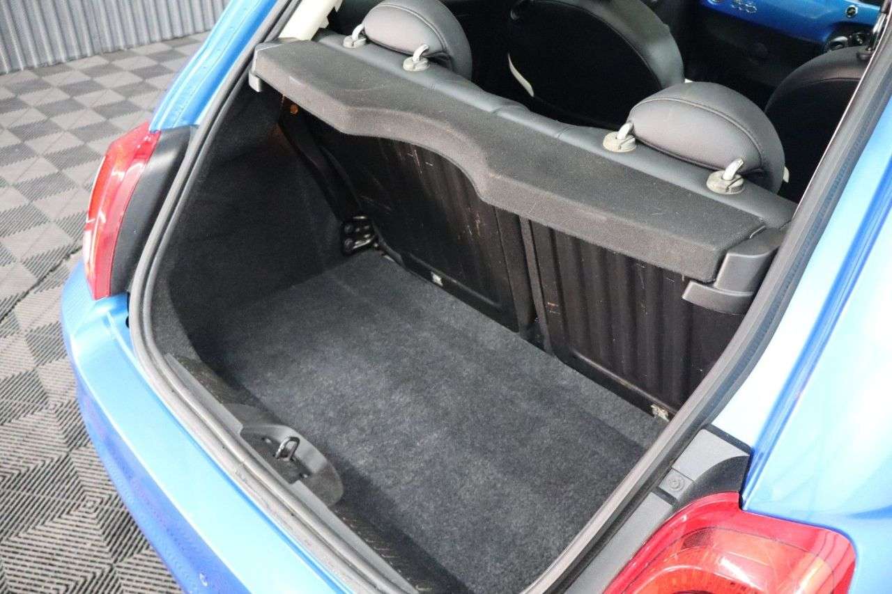 2018 FIAT 500 2018 FIAT 500