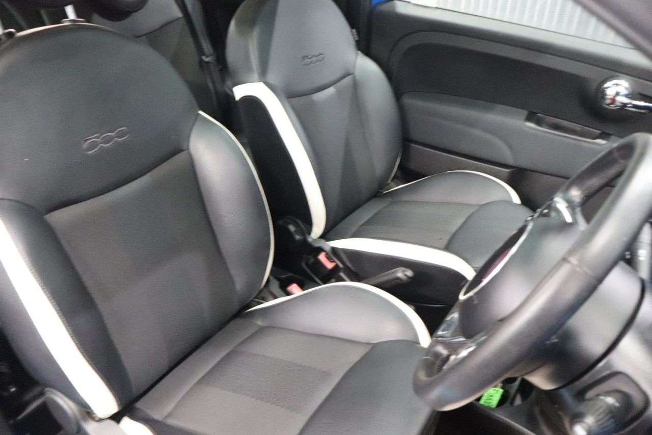 2018 FIAT 500 2018 FIAT 500