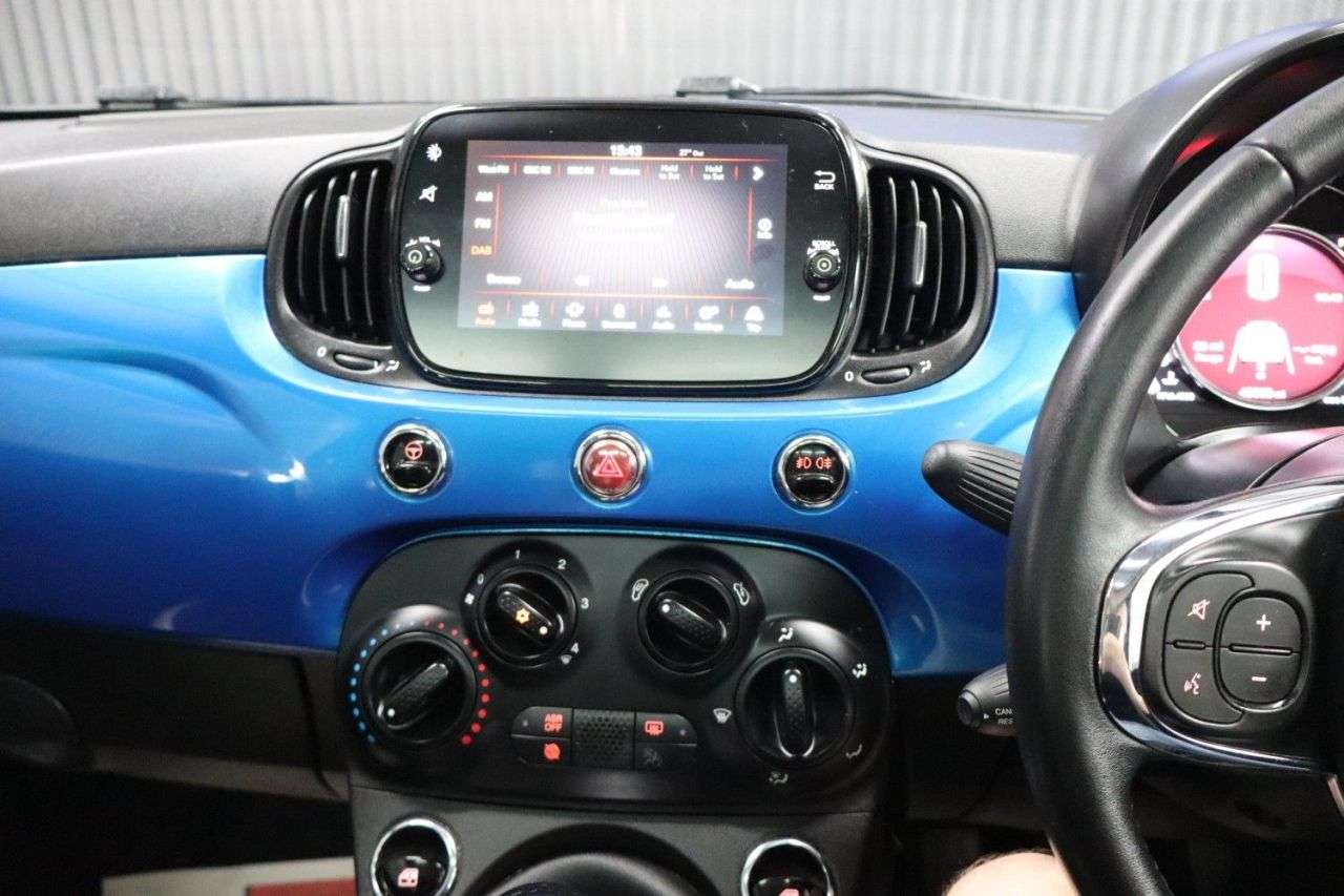 2018 FIAT 500 2018 FIAT 500