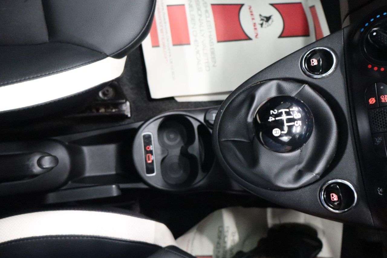 2018 FIAT 500 2018 FIAT 500
