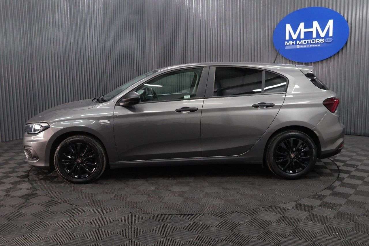 2020 FIAT TIPO 2020 FIAT TIPO