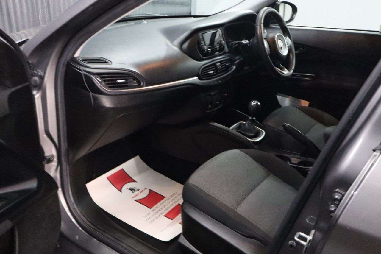 2020 FIAT TIPO 2020 FIAT TIPO