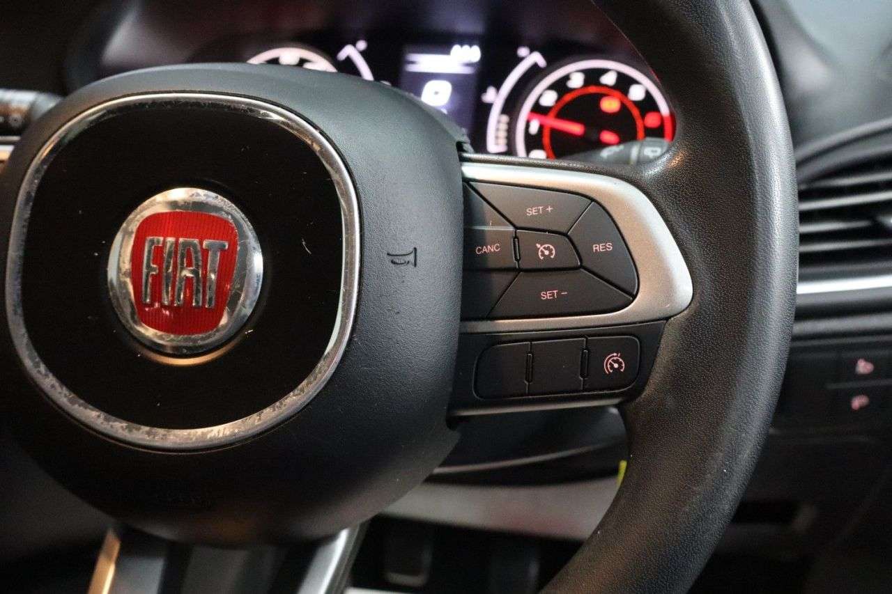 2020 FIAT TIPO 2020 FIAT TIPO