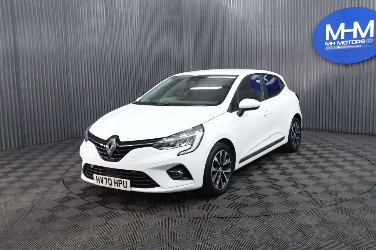 A 2020 RENAULT CLIO 1.5 Blue dCi Iconic Hatchback 5dr Diesel Manual Euro 6 (s/s) (85 ps) LOW IN A 2020 RENAULT CLIO 1.5 Blue dCi Iconic Hatchback 5dr Diesel Manual Euro 6 (s/s) (85 ps) LOW IN
