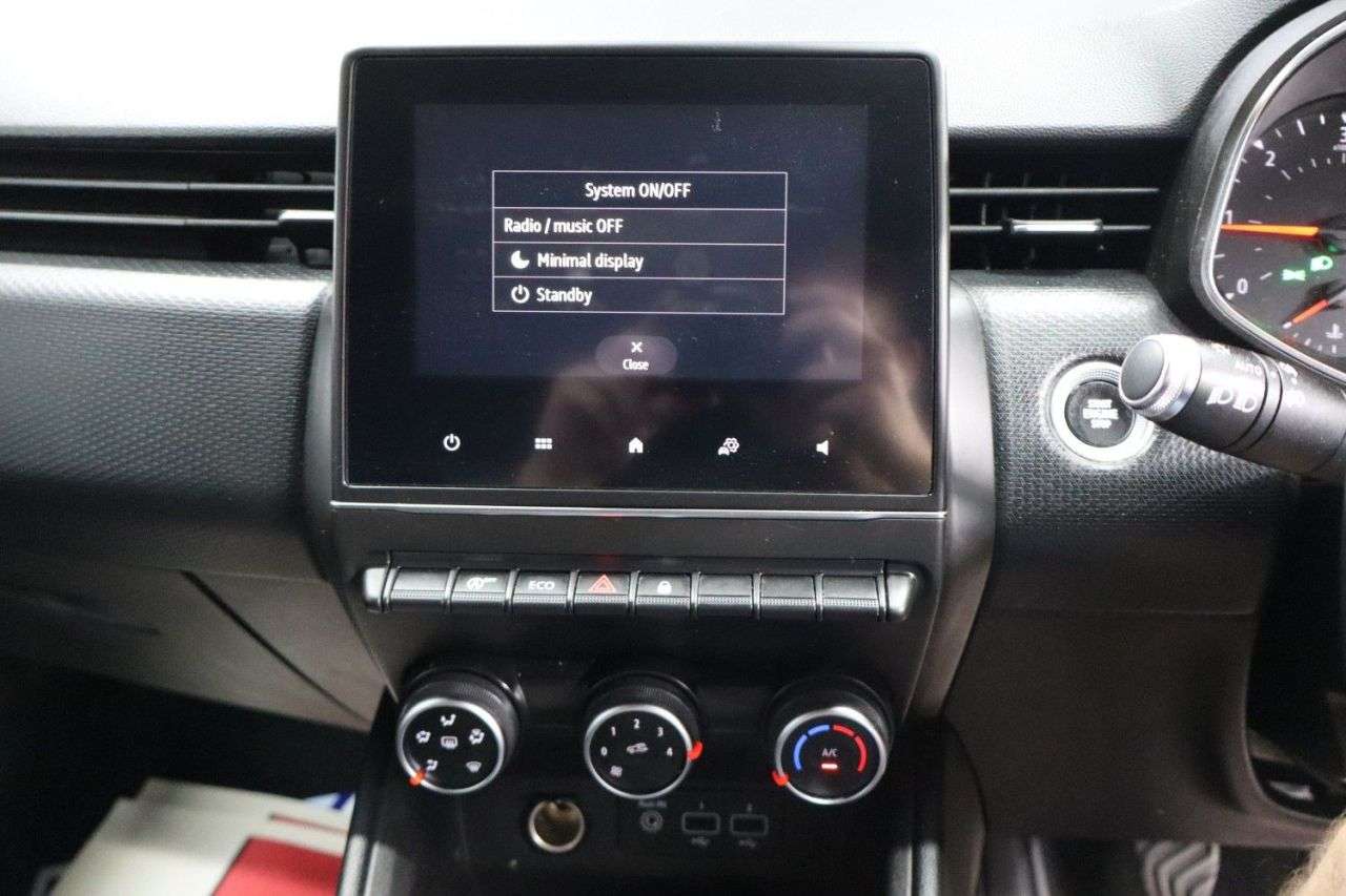 2020 RENAULT CLIO 2020 RENAULT CLIO