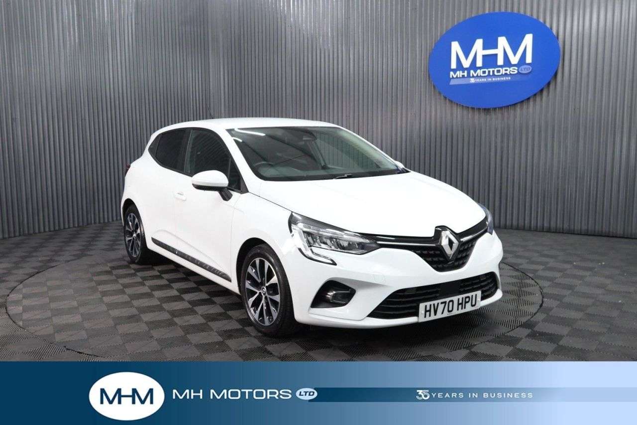 A 2020 RENAULT CLIO 1.5 Blue dCi Iconic Hatchback 5dr Diesel Manual Euro 6 (s/s) (85 ps) LOW IN A 2020 RENAULT CLIO 1.5 Blue dCi Iconic Hatchback 5dr Diesel Manual Euro 6 (s/s) (85 ps) LOW IN