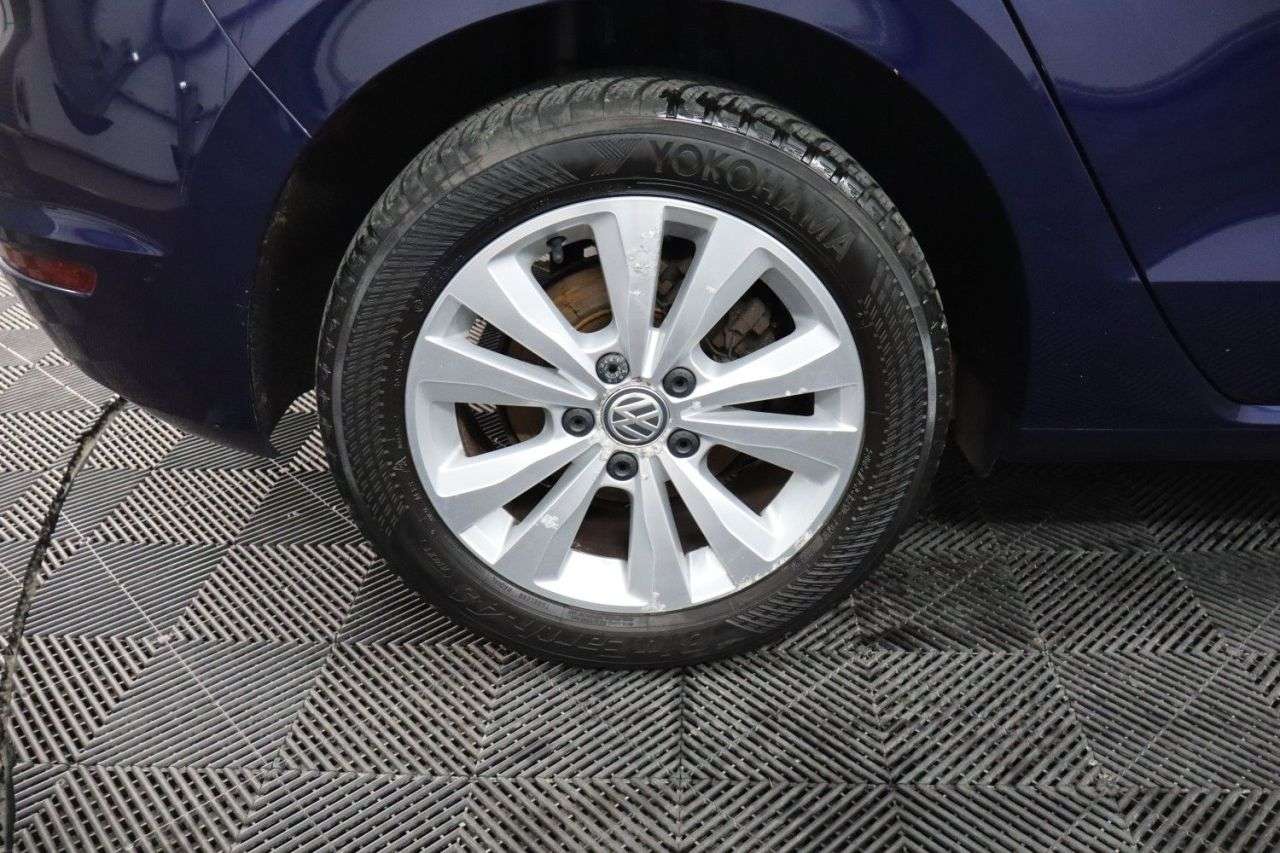 2017 VOLKSWAGEN GOLF SV 2017 VOLKSWAGEN GOLF SV