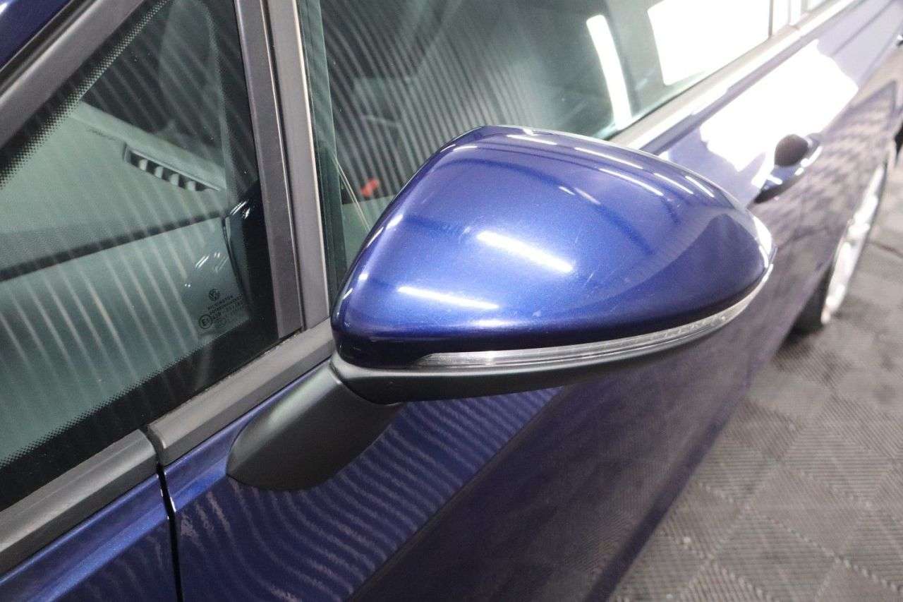 2017 VOLKSWAGEN GOLF SV 2017 VOLKSWAGEN GOLF SV