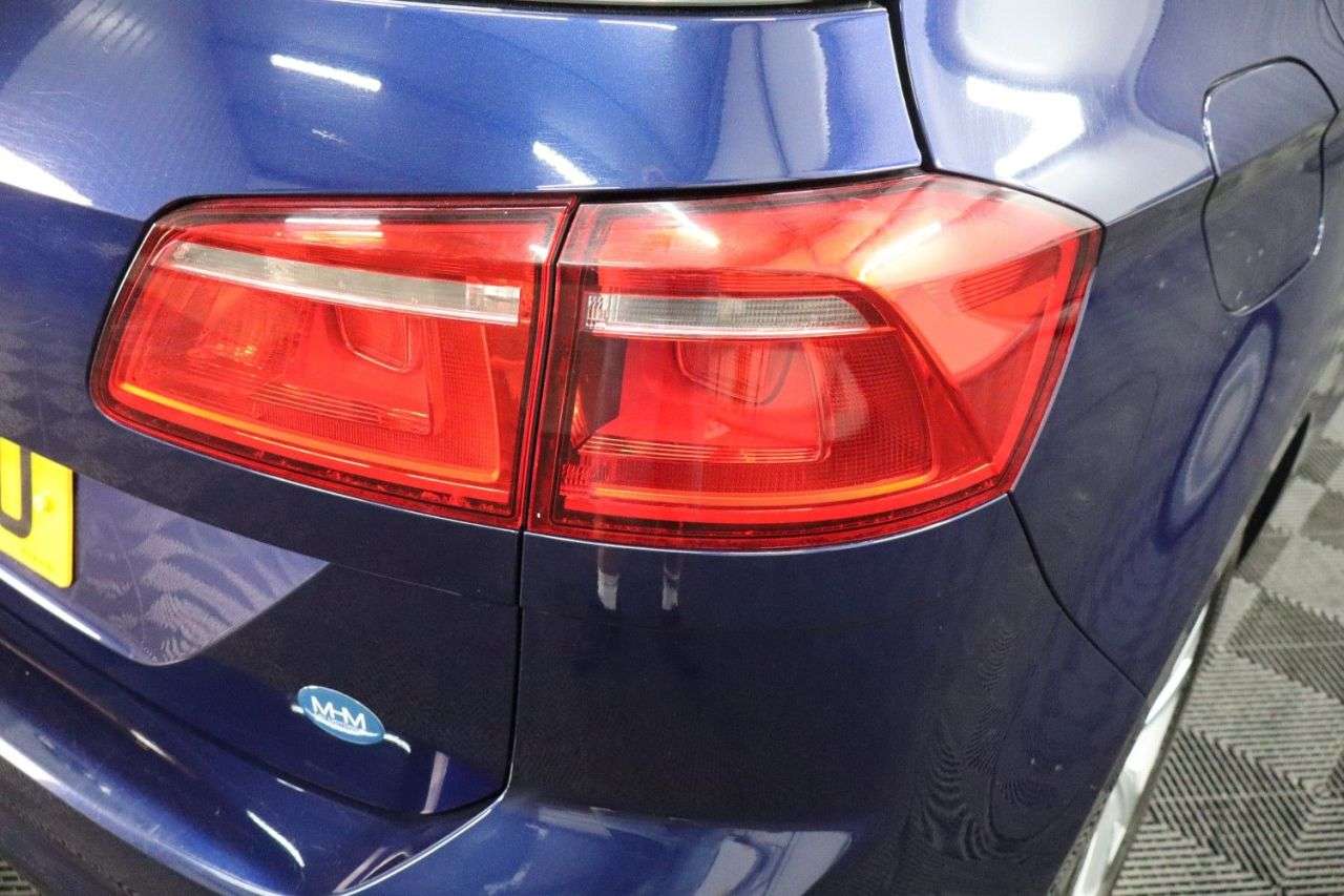 2017 VOLKSWAGEN GOLF SV 2017 VOLKSWAGEN GOLF SV