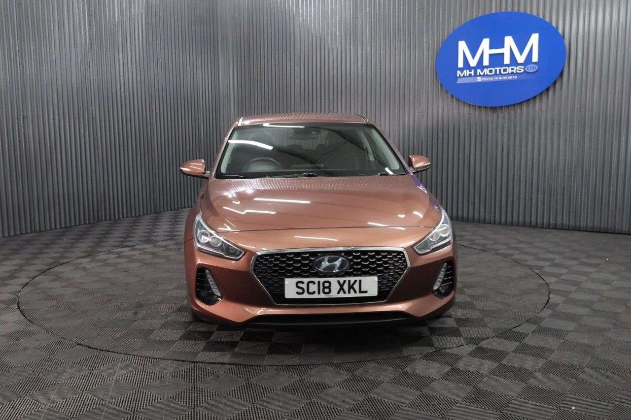 A 2018 HYUNDAI I30 1.6 CRDi Blue Drive Premium Hatchback 5dr Diesel Manual Euro 6 (s/s) (110 p A 2018 HYUNDAI I30 1.6 CRDi Blue Drive Premium Hatchback 5dr Diesel Manual Euro 6 (s/s) (110 p