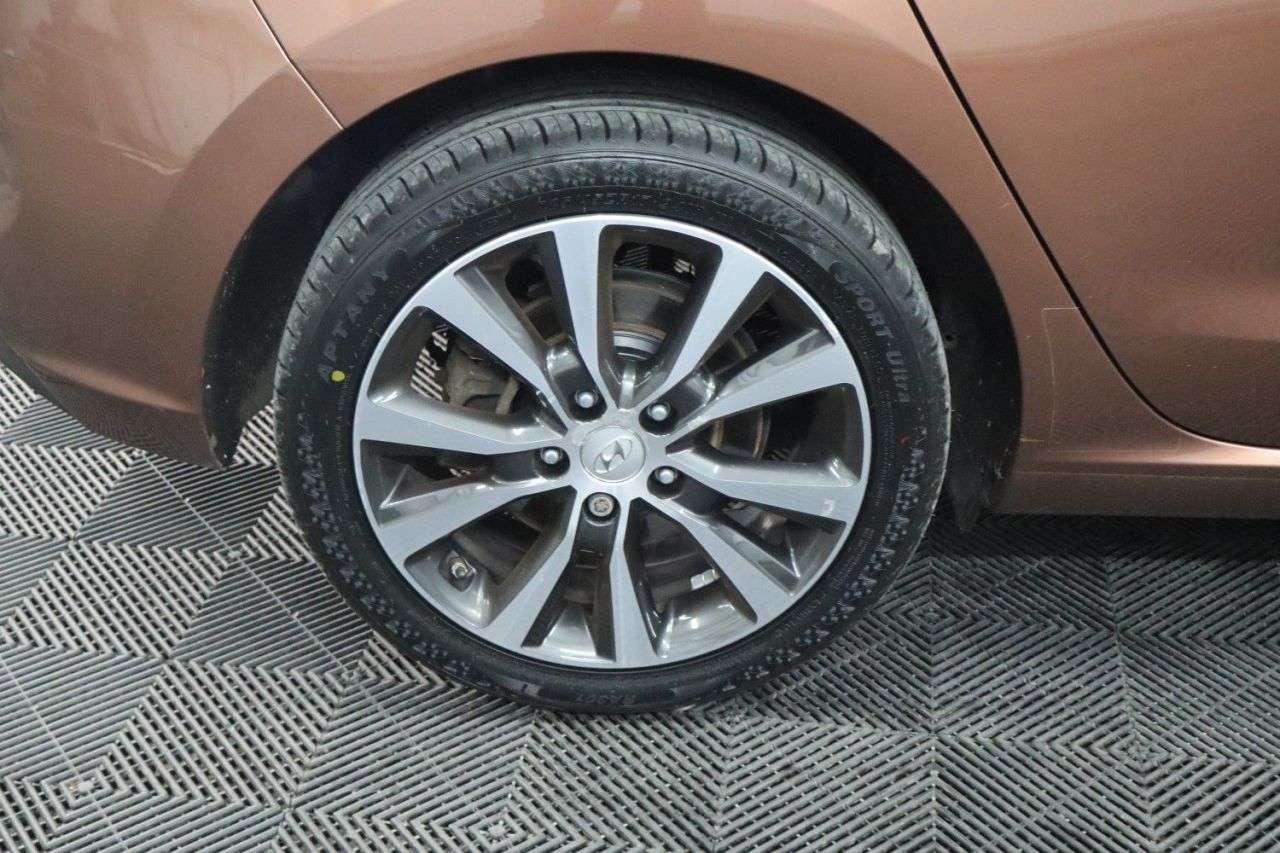 2018 HYUNDAI I30 2018 HYUNDAI I30