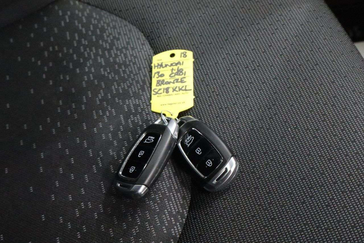 2018 HYUNDAI I30 2018 HYUNDAI I30