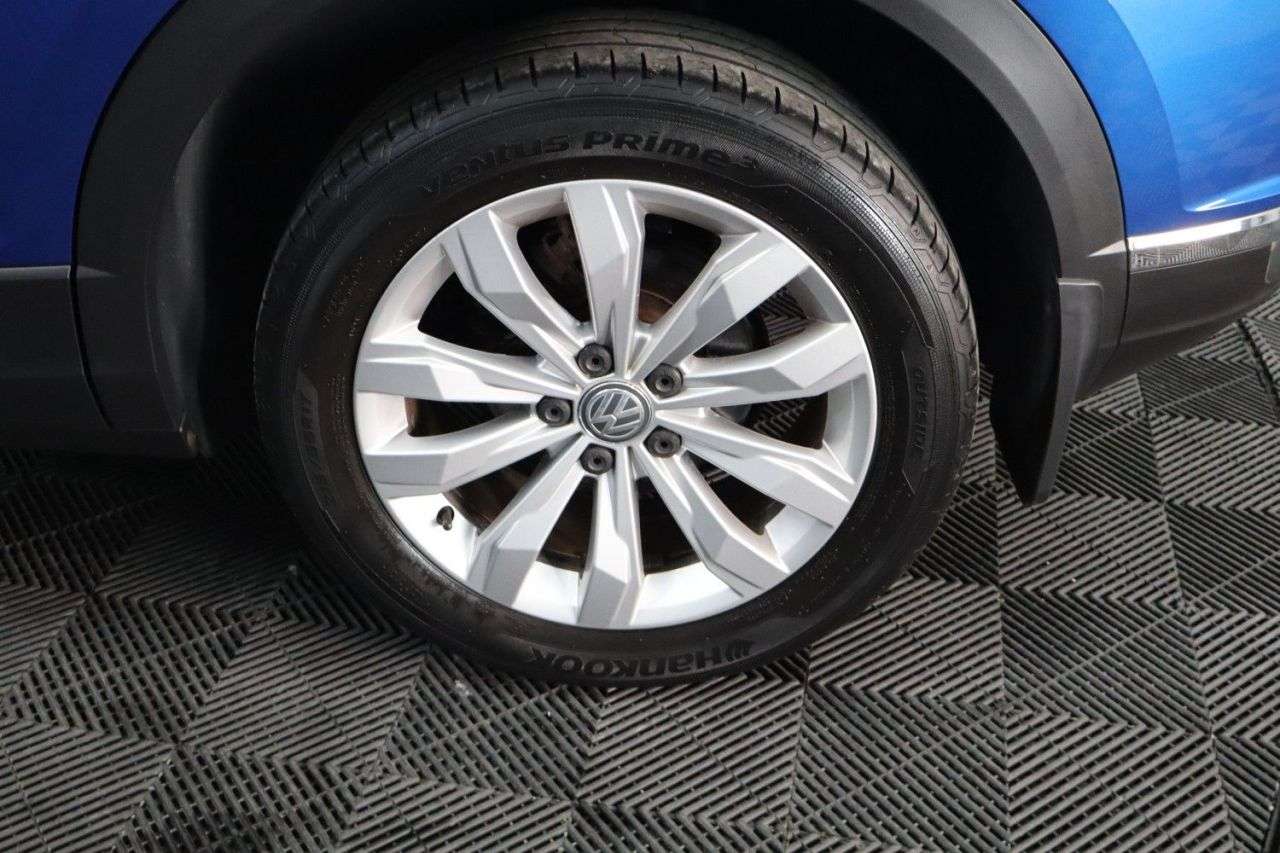 2018 VOLKSWAGEN T-ROC 2018 VOLKSWAGEN T-ROC