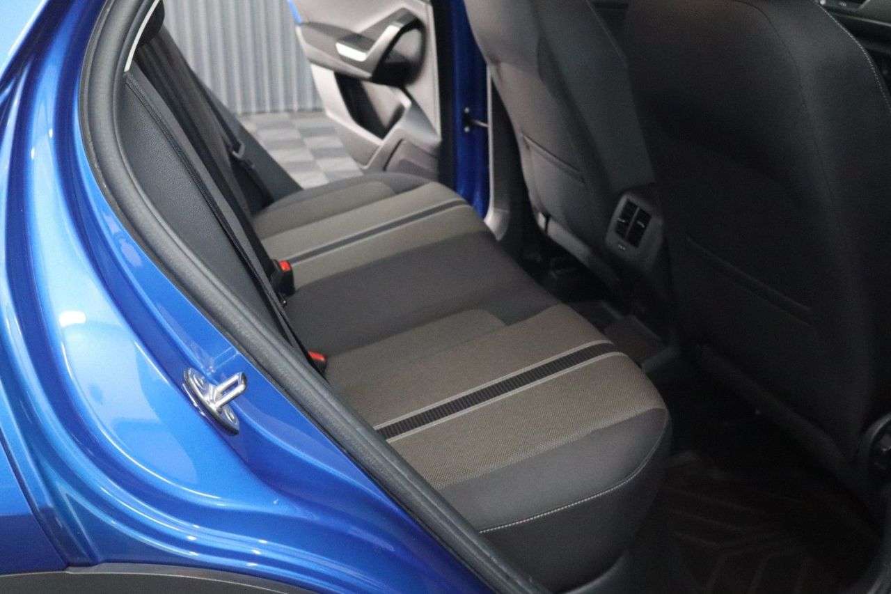 2018 VOLKSWAGEN T-ROC 2018 VOLKSWAGEN T-ROC