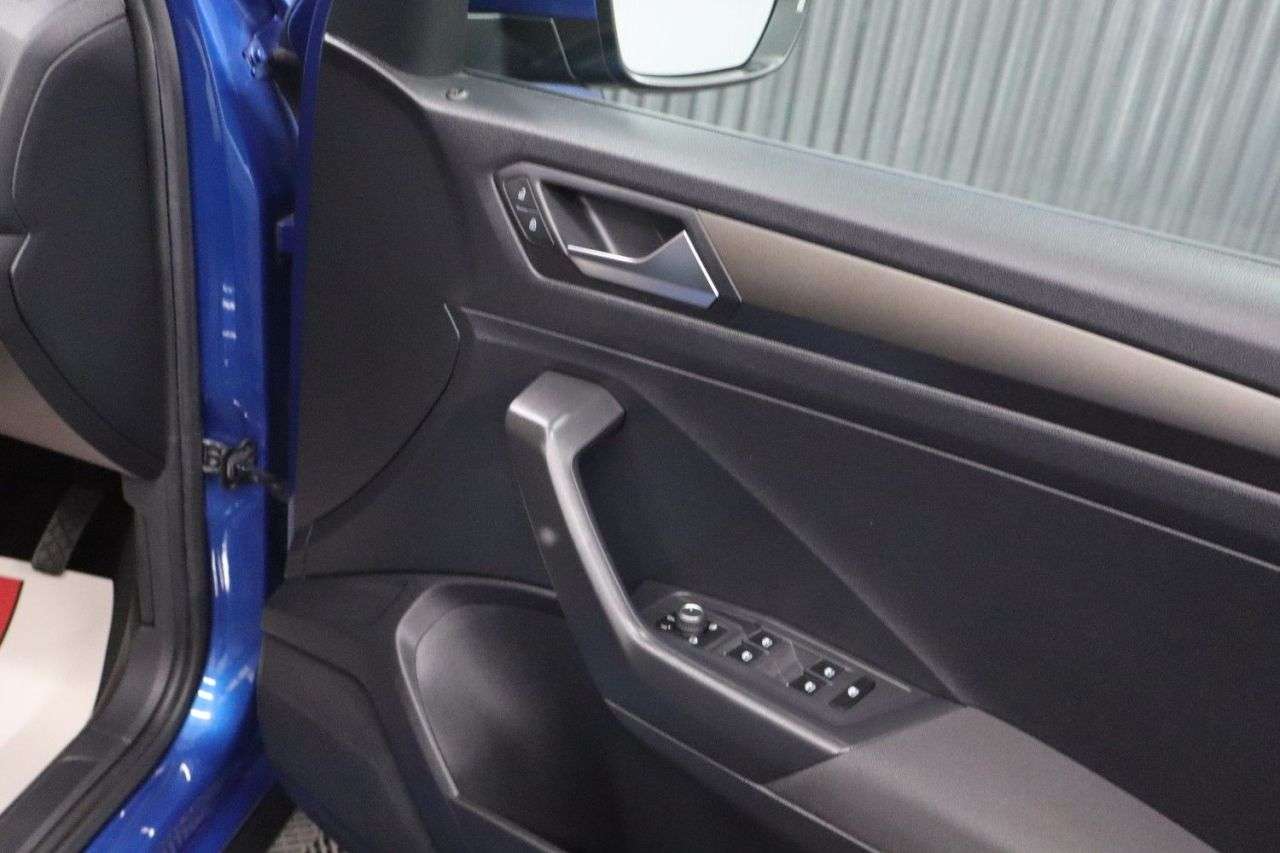 2018 VOLKSWAGEN T-ROC 2018 VOLKSWAGEN T-ROC