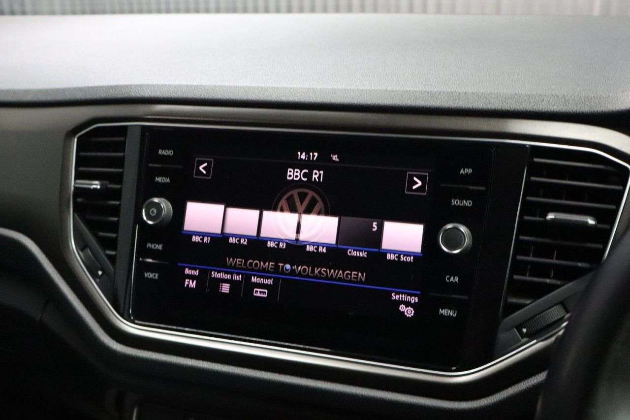 2018 VOLKSWAGEN T-ROC 2018 VOLKSWAGEN T-ROC