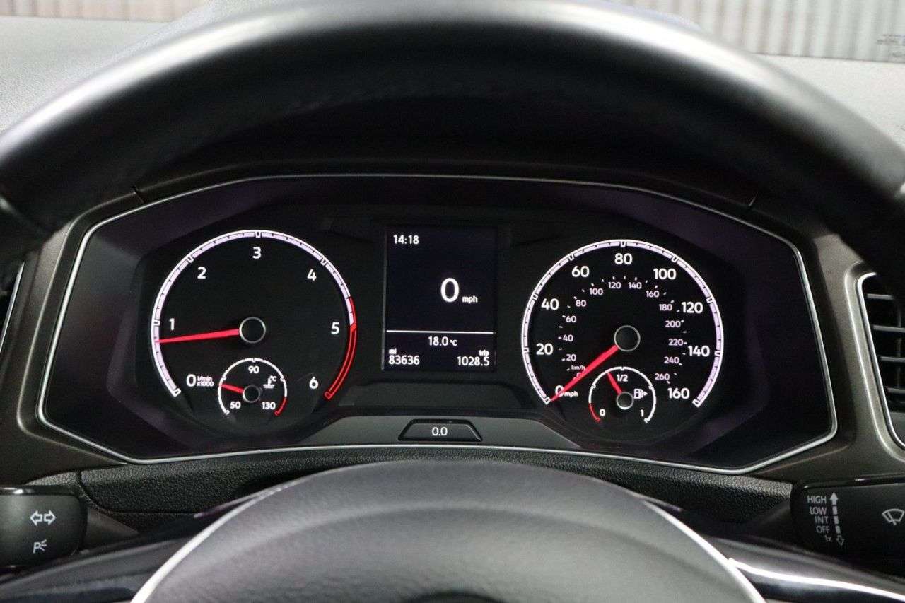 2018 VOLKSWAGEN T-ROC 2018 VOLKSWAGEN T-ROC