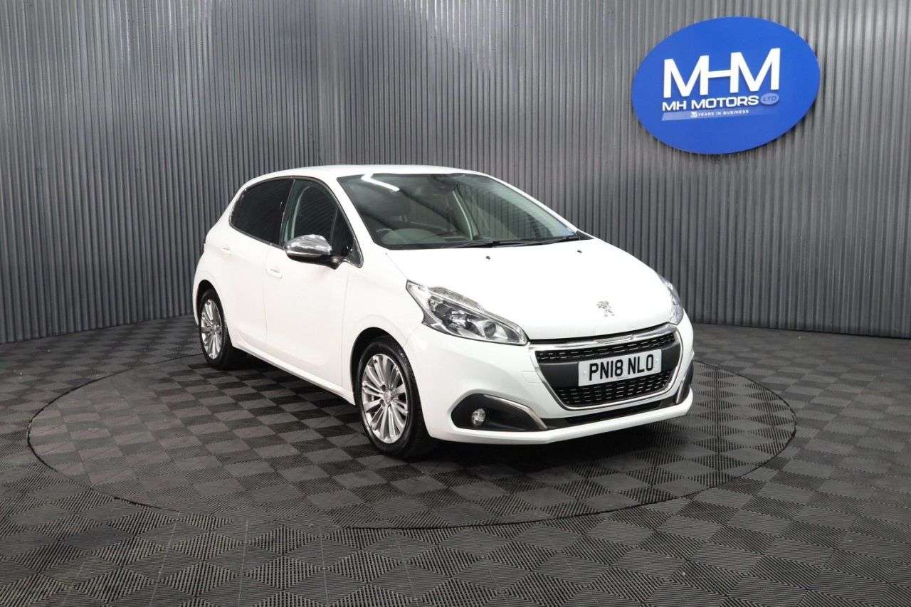 A 2018 PEUGEOT 208 1.6 BlueHDi Allure Hatchback 5dr Diesel Manual Euro 6 (s/s) (100 ps) GOOD M A 2018 PEUGEOT 208 1.6 BlueHDi Allure Hatchback 5dr Diesel Manual Euro 6 (s/s) (100 ps) GOOD M