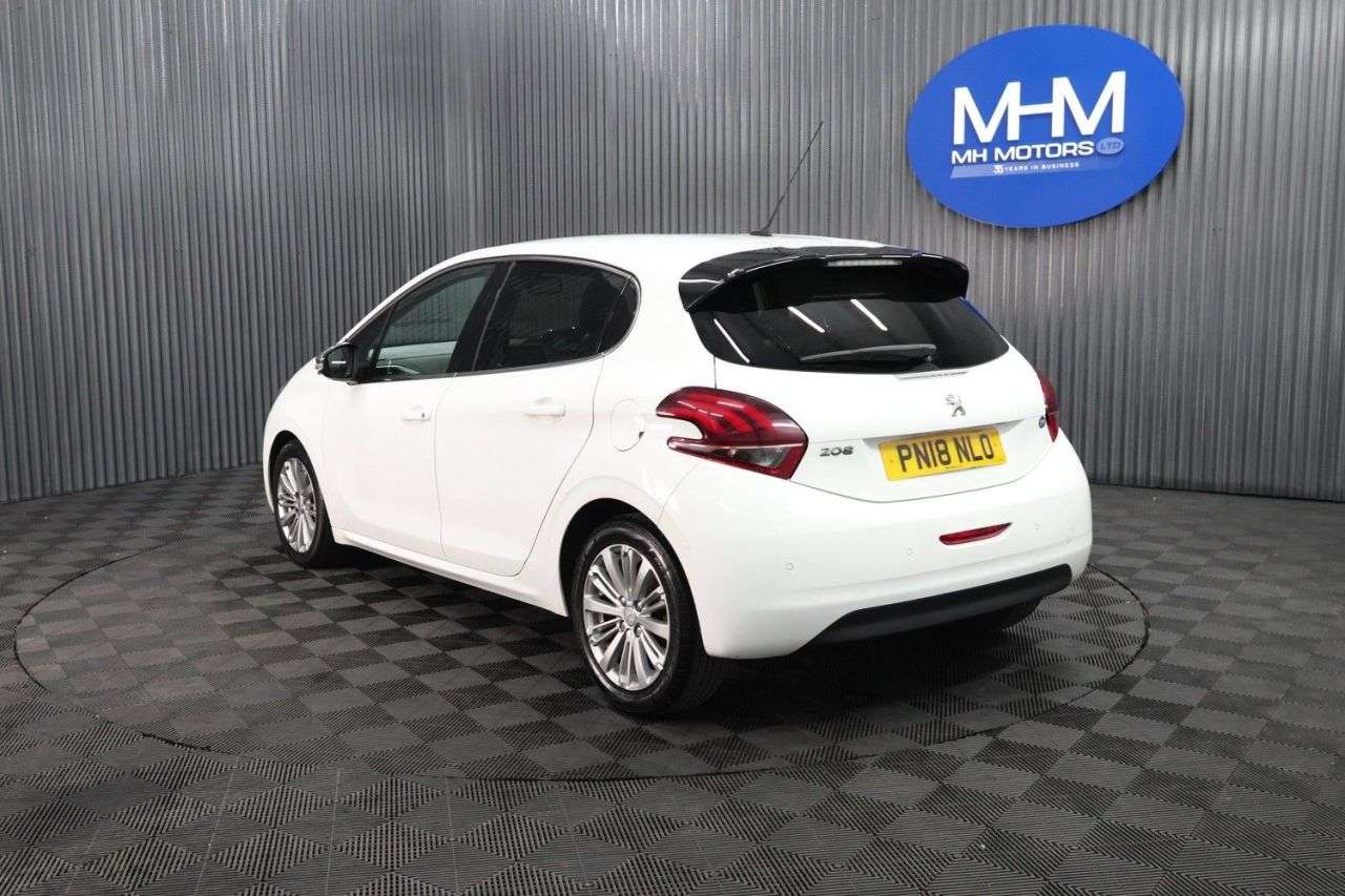 2018 PEUGEOT 208 2018 PEUGEOT 208