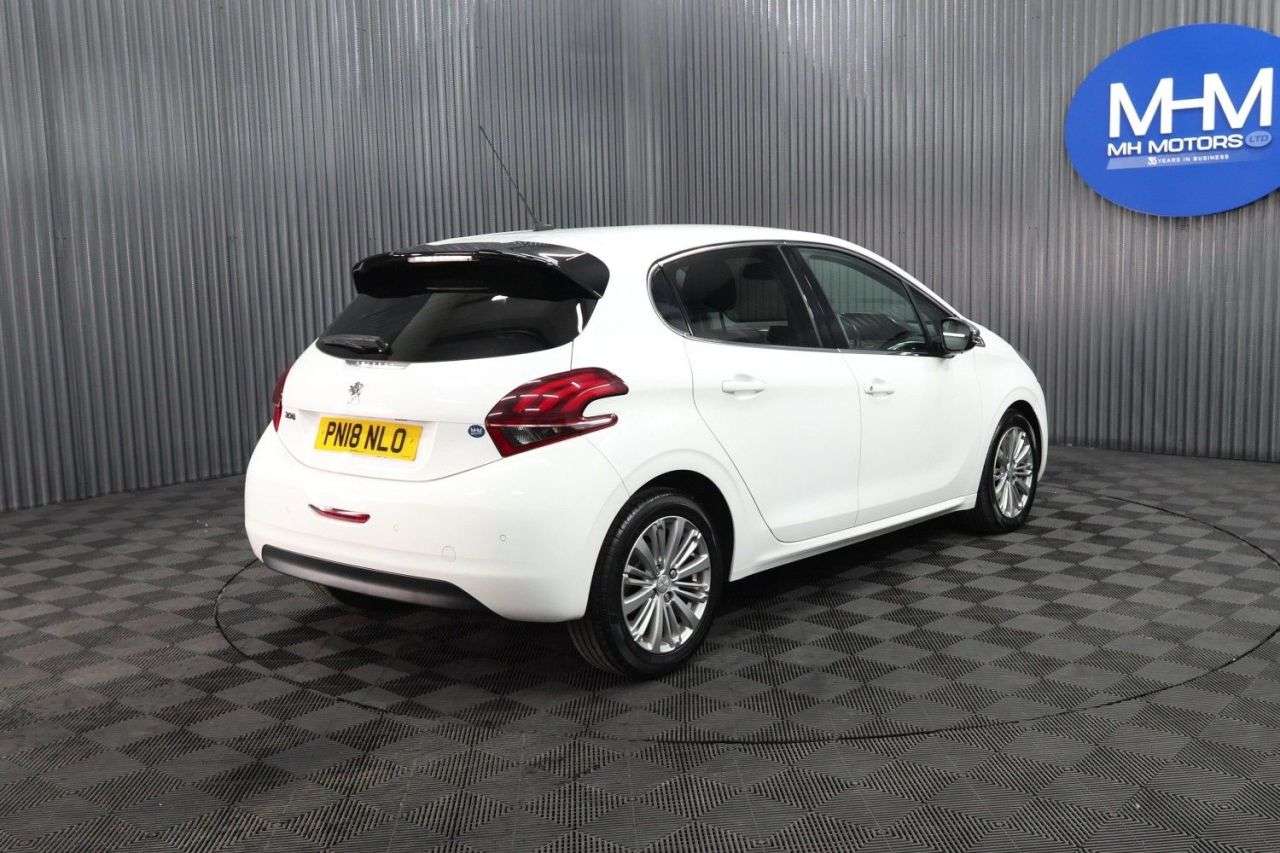 2018 PEUGEOT 208 2018 PEUGEOT 208