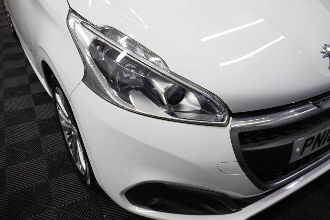 2018 PEUGEOT 208 2018 PEUGEOT 208