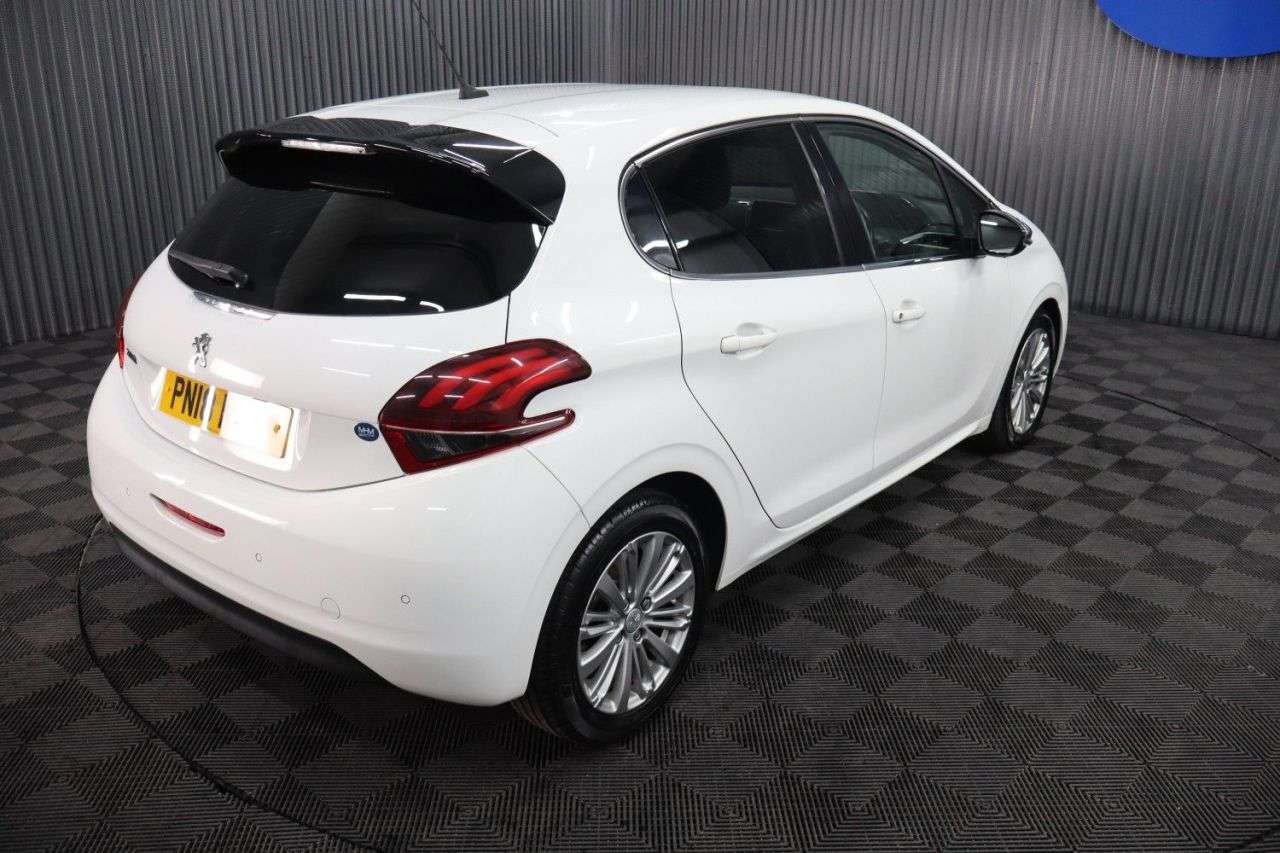 2018 PEUGEOT 208 2018 PEUGEOT 208