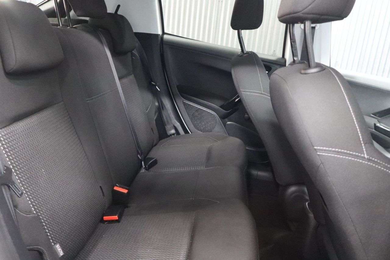 2018 PEUGEOT 208 2018 PEUGEOT 208