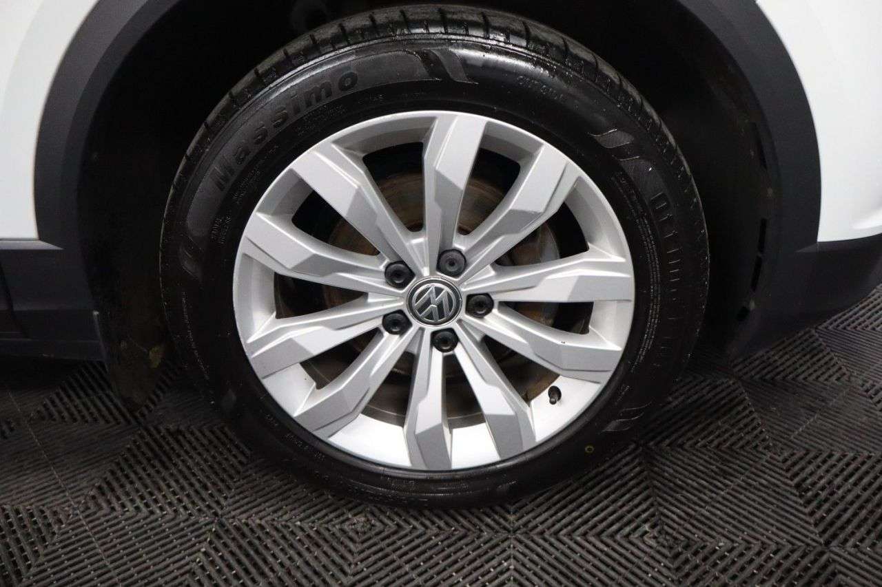 2019 VOLKSWAGEN T-ROC 2019 VOLKSWAGEN T-ROC