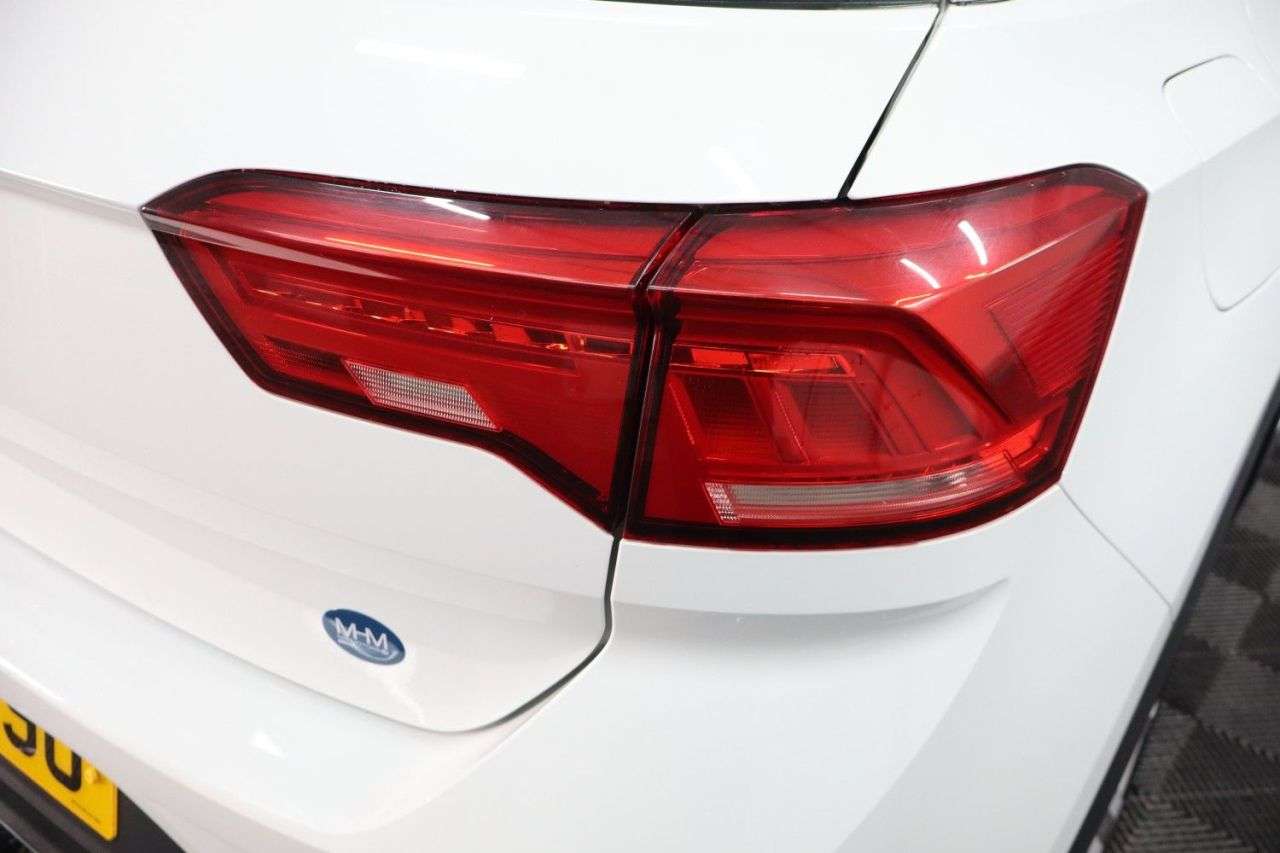 2019 VOLKSWAGEN T-ROC 2019 VOLKSWAGEN T-ROC