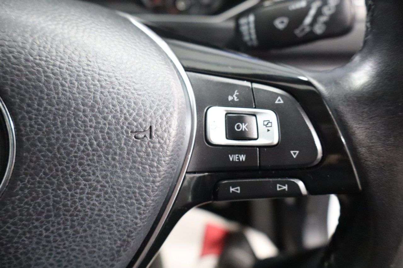 2019 VOLKSWAGEN T-ROC 2019 VOLKSWAGEN T-ROC
