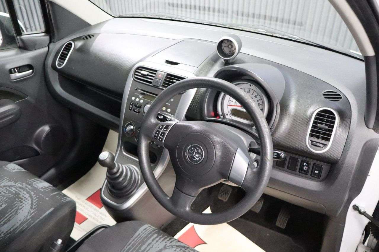 2011 VAUXHALL AGILA 2011 VAUXHALL AGILA