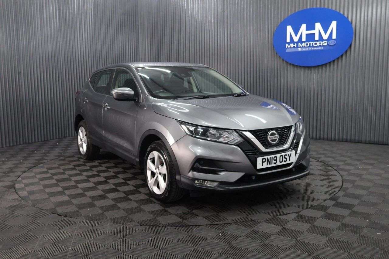 A 2019 NISSAN QASHQAI 1.5 dCi Acenta Premium SUV 5dr Diesel Manual Euro 6 (s/s) (115 ps) LONG MOT A 2019 NISSAN QASHQAI 1.5 dCi Acenta Premium SUV 5dr Diesel Manual Euro 6 (s/s) (115 ps) LONG MOT