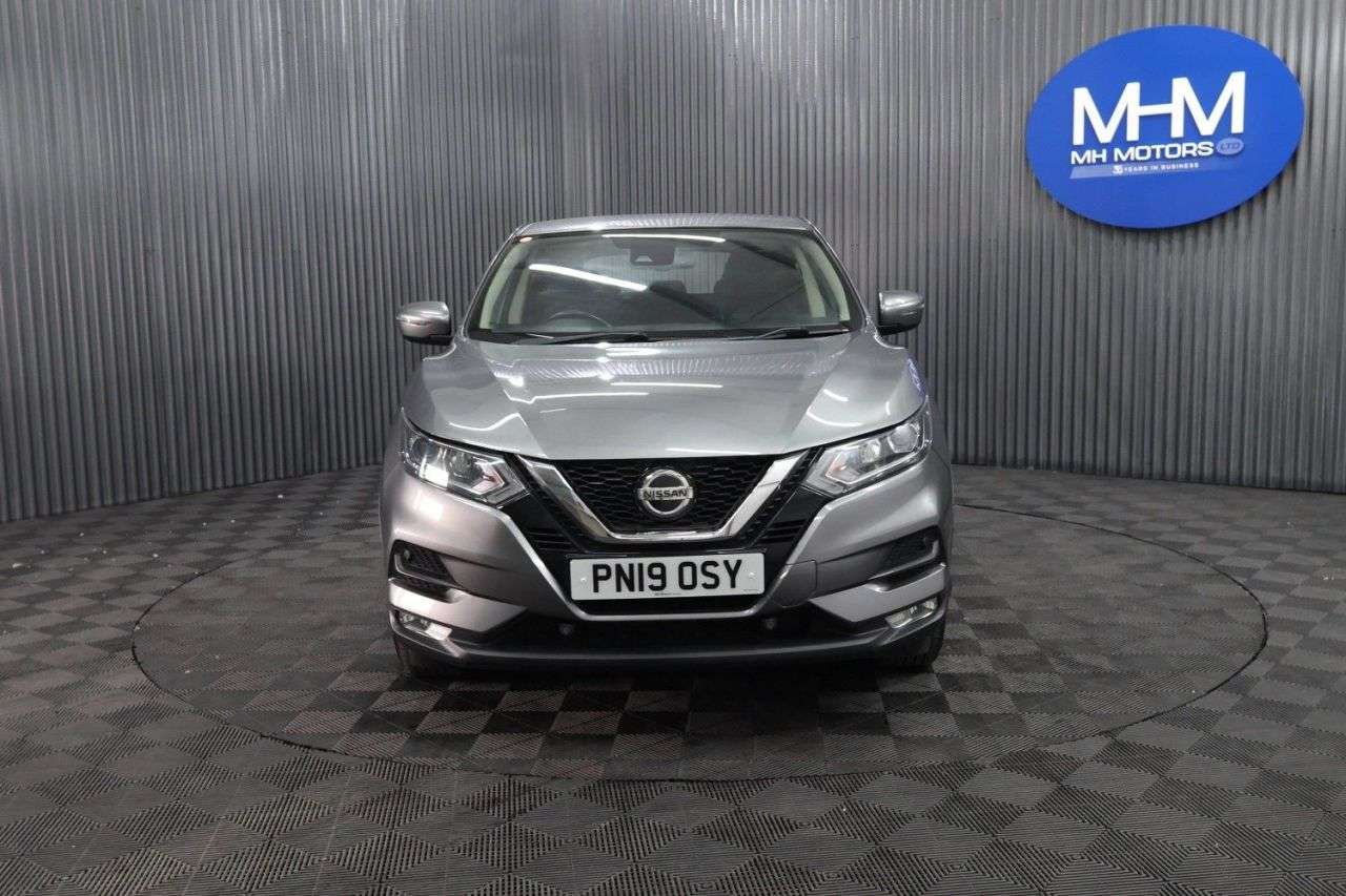 A 2019 NISSAN QASHQAI 1.5 dCi Acenta Premium SUV 5dr Diesel Manual Euro 6 (s/s) (115 ps) LONG MOT A 2019 NISSAN QASHQAI 1.5 dCi Acenta Premium SUV 5dr Diesel Manual Euro 6 (s/s) (115 ps) LONG MOT