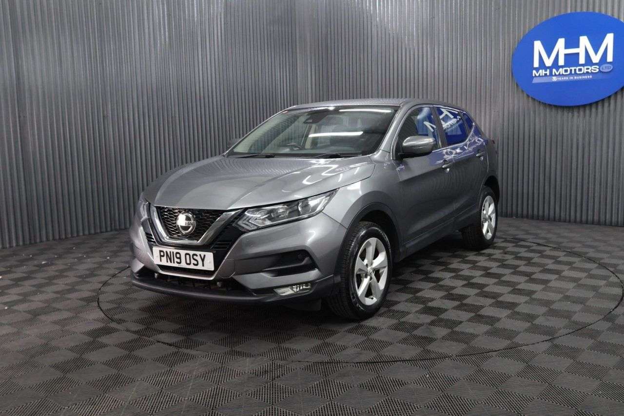 A 2019 NISSAN QASHQAI 1.5 dCi Acenta Premium SUV 5dr Diesel Manual Euro 6 (s/s) (115 ps) LONG MOT A 2019 NISSAN QASHQAI 1.5 dCi Acenta Premium SUV 5dr Diesel Manual Euro 6 (s/s) (115 ps) LONG MOT