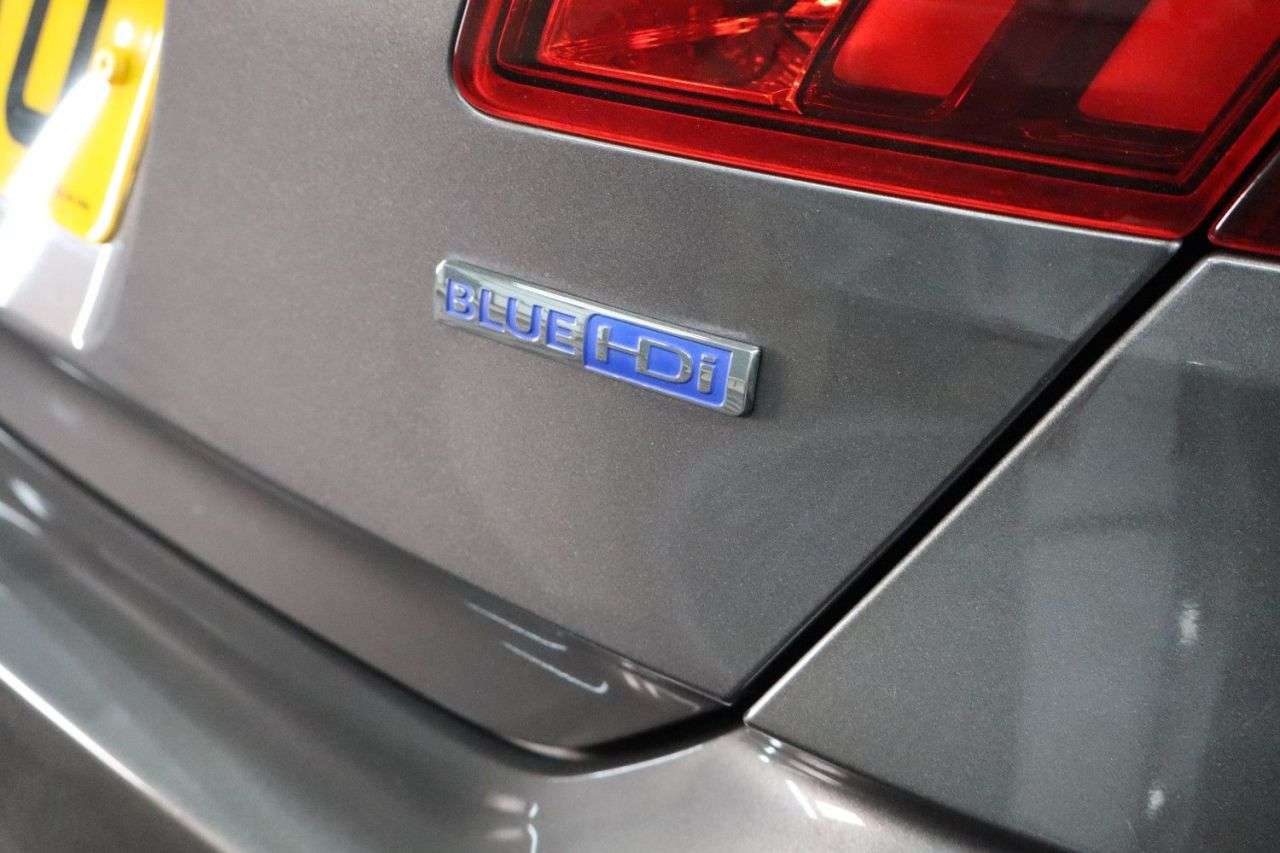 2016 PEUGEOT 308 2016 PEUGEOT 308