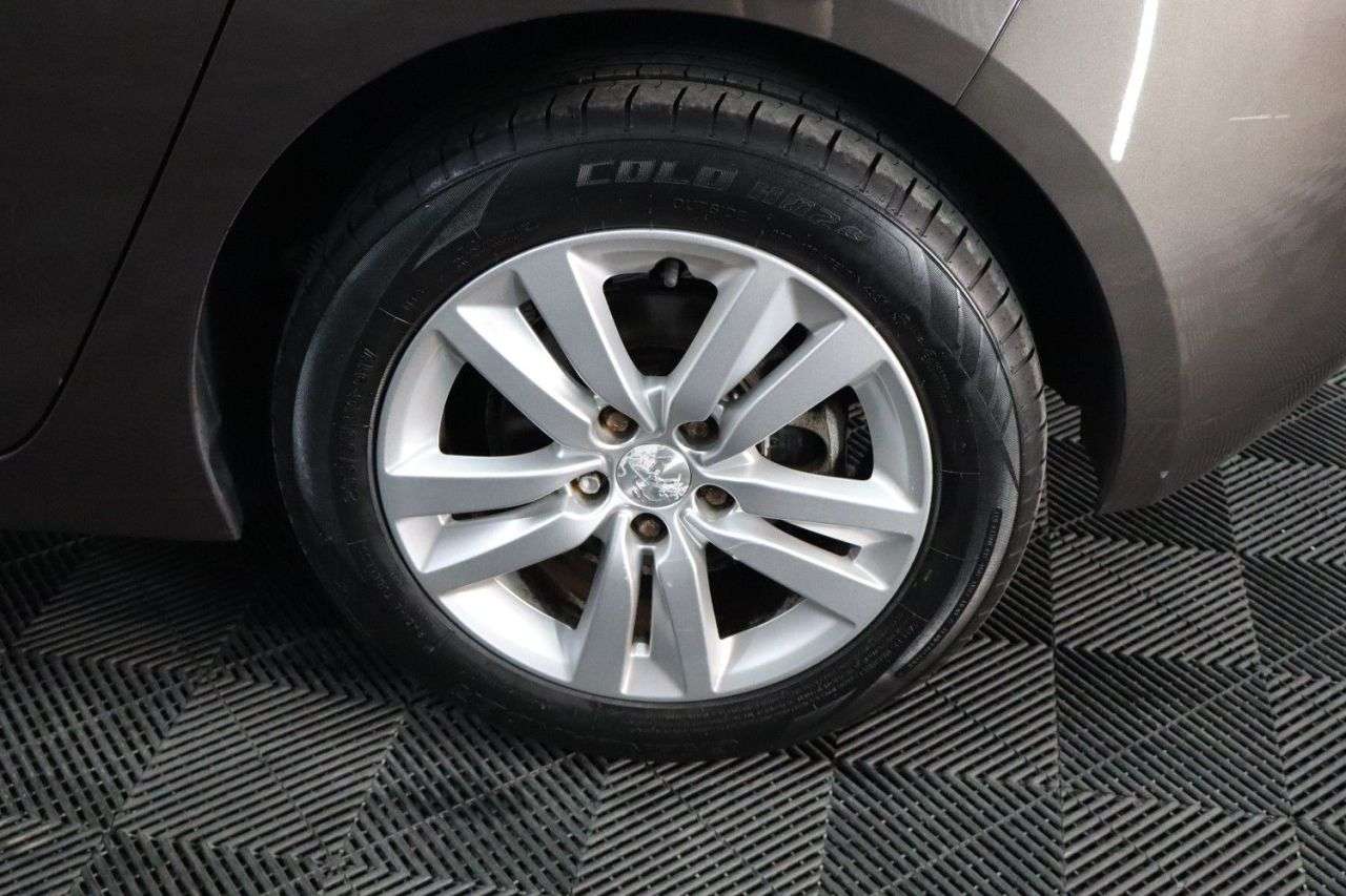 2016 PEUGEOT 308 2016 PEUGEOT 308