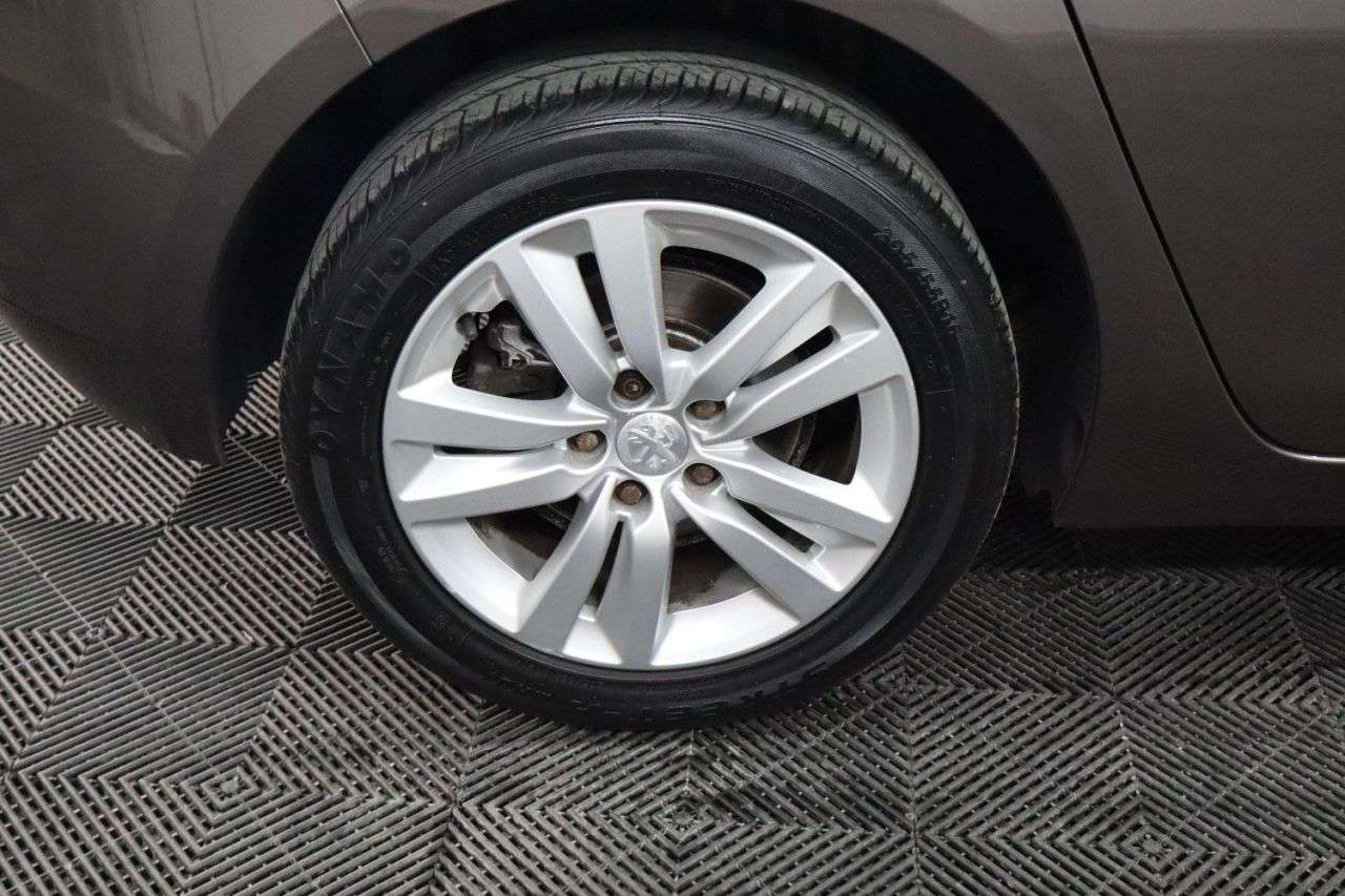 2016 PEUGEOT 308 2016 PEUGEOT 308