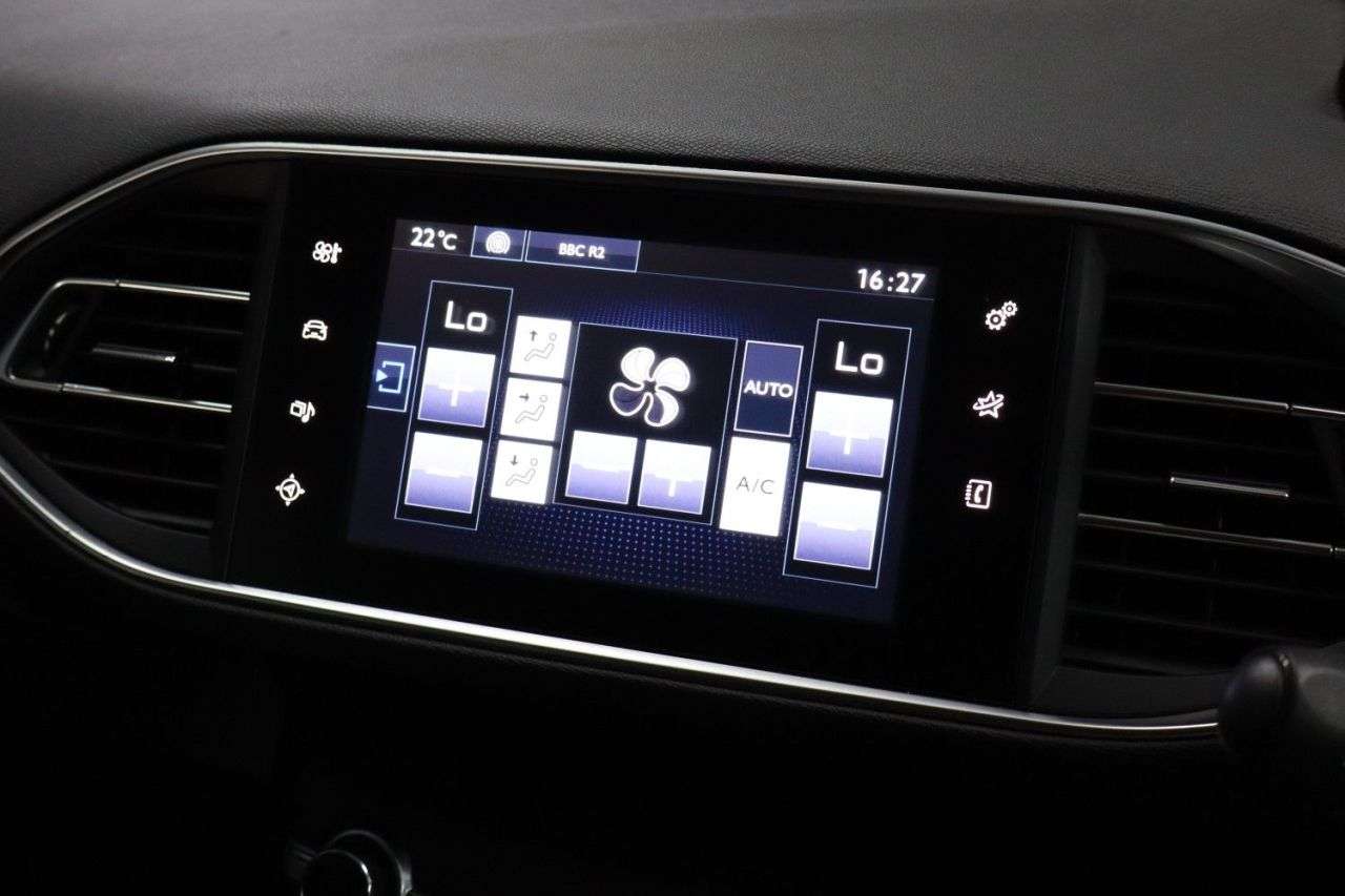 2016 PEUGEOT 308 2016 PEUGEOT 308