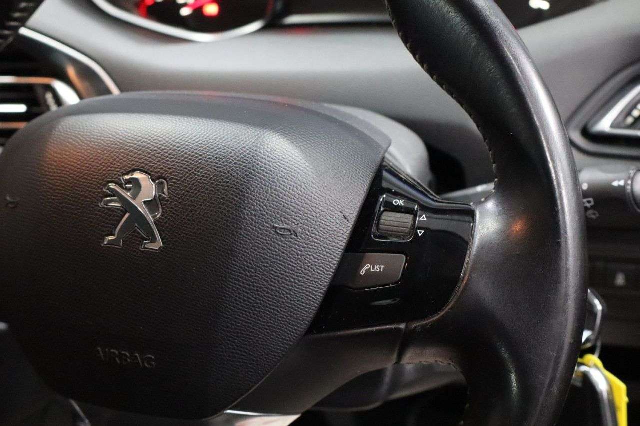 2016 PEUGEOT 308 2016 PEUGEOT 308