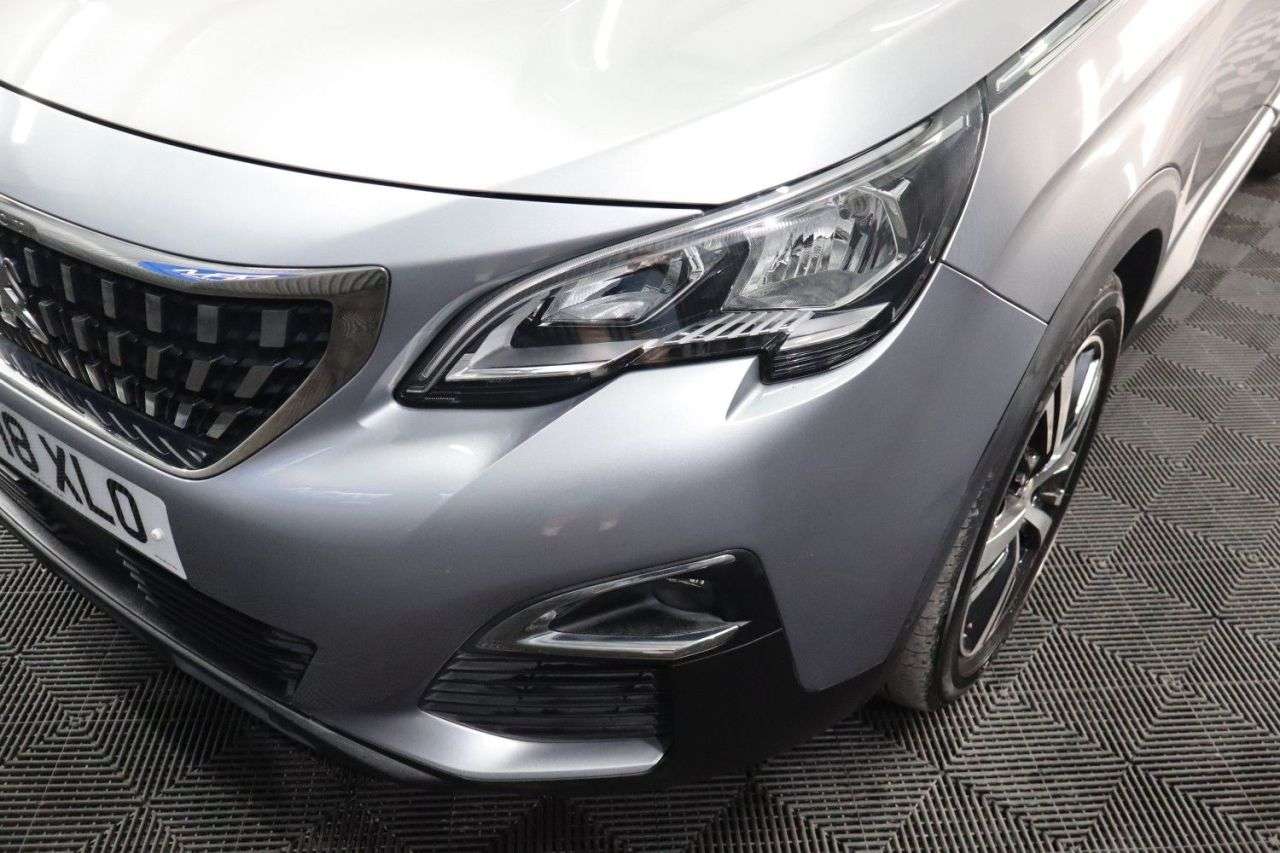 2018 PEUGEOT 3008 2018 PEUGEOT 3008