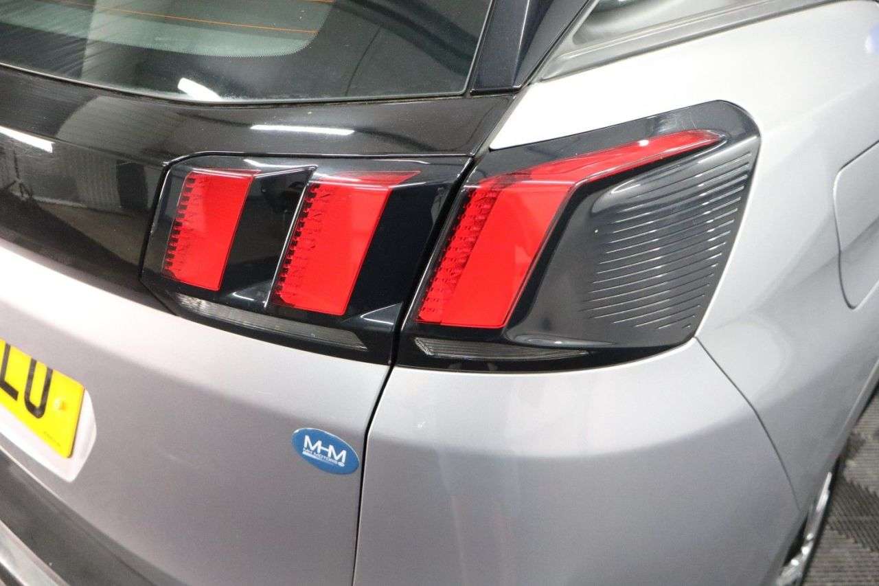 2018 PEUGEOT 3008 2018 PEUGEOT 3008
