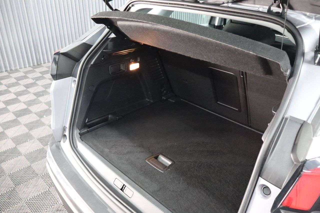 2018 PEUGEOT 3008 2018 PEUGEOT 3008