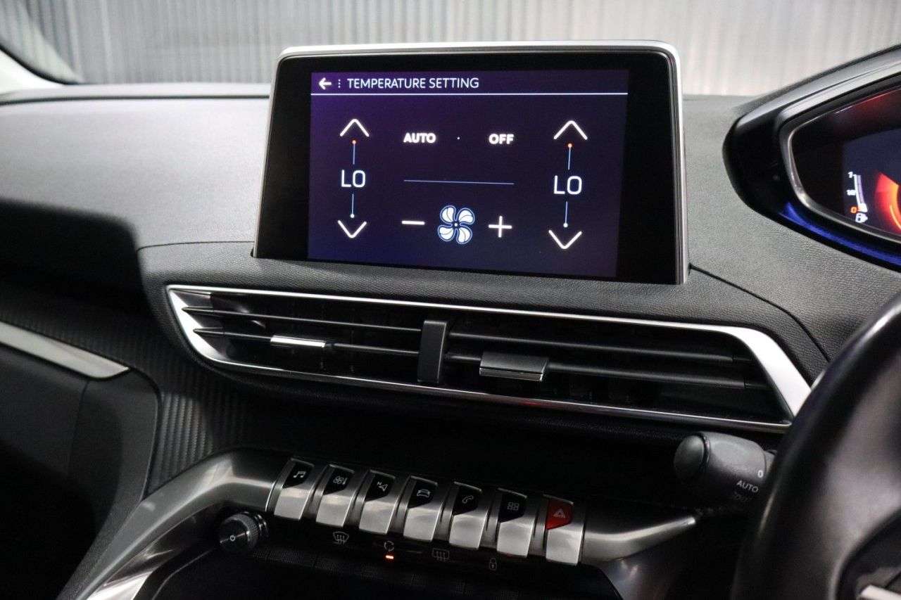 2018 PEUGEOT 3008 2018 PEUGEOT 3008