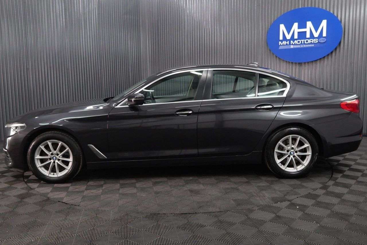 2018 BMW 5 SERIES 2018 BMW 5 SERIES