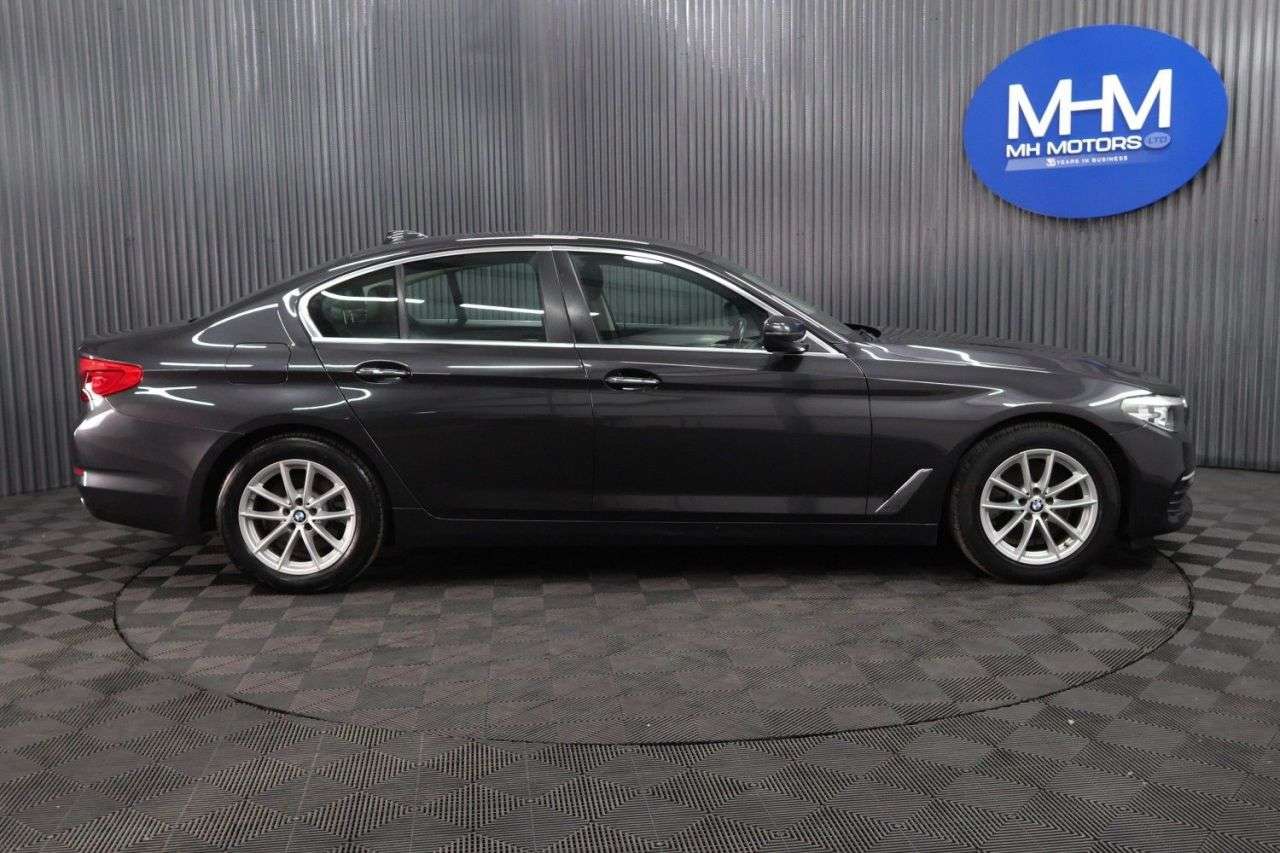 2018 BMW 5 SERIES 2018 BMW 5 SERIES