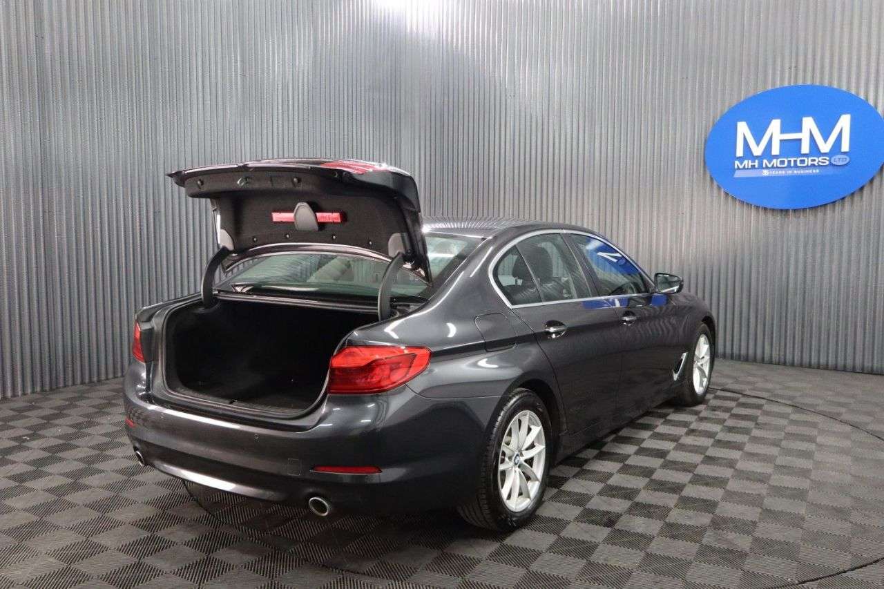 2018 BMW 5 SERIES 2018 BMW 5 SERIES