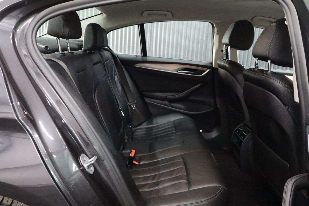 2018 BMW 5 SERIES 2018 BMW 5 SERIES